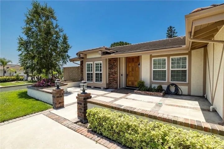 5595 Avenida Adobe, Yorba Linda, California 92887
