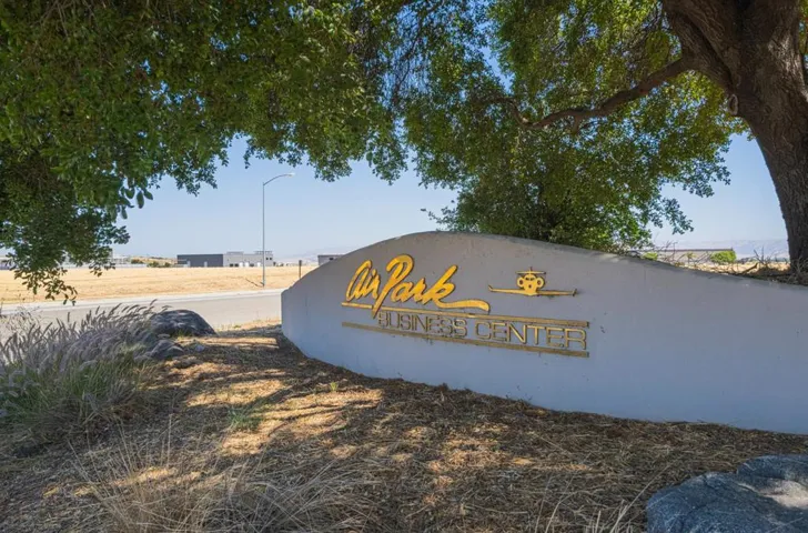 1930 Airway Drive, Hollister, California 95023