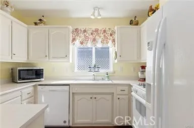 14851 Jeffrey Road 65, Irvine, California 92618