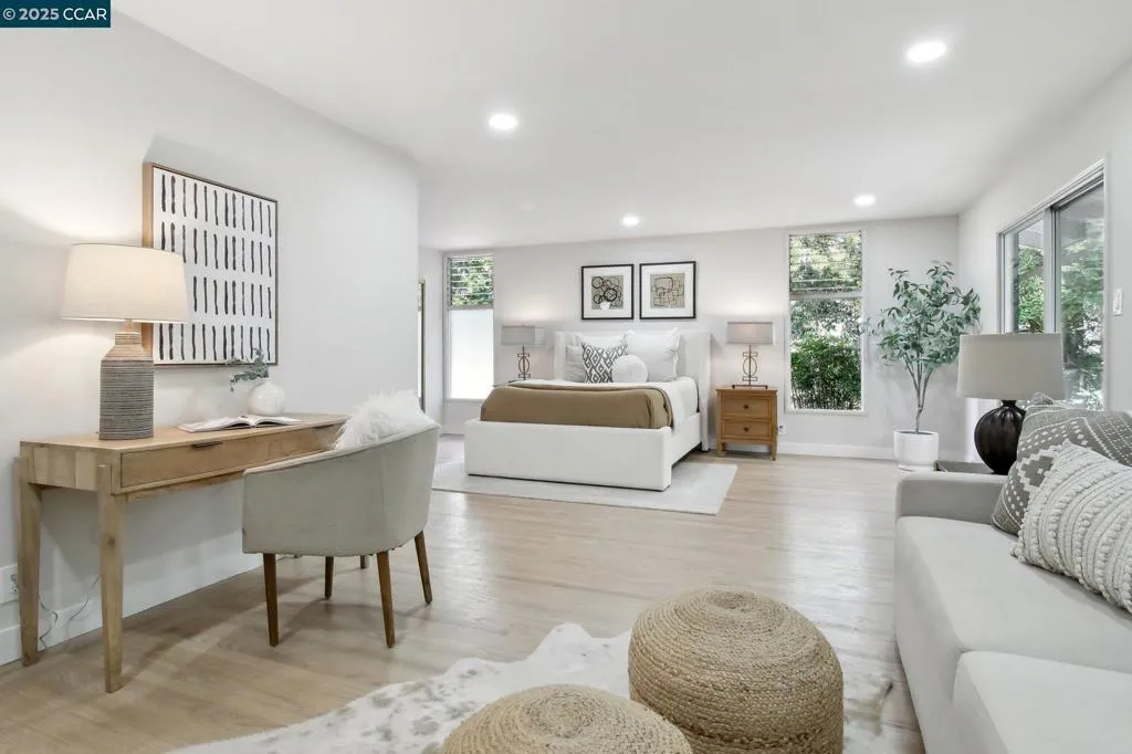 30 La Cuesta Rd, Orinda, California 94563 home-pic-23