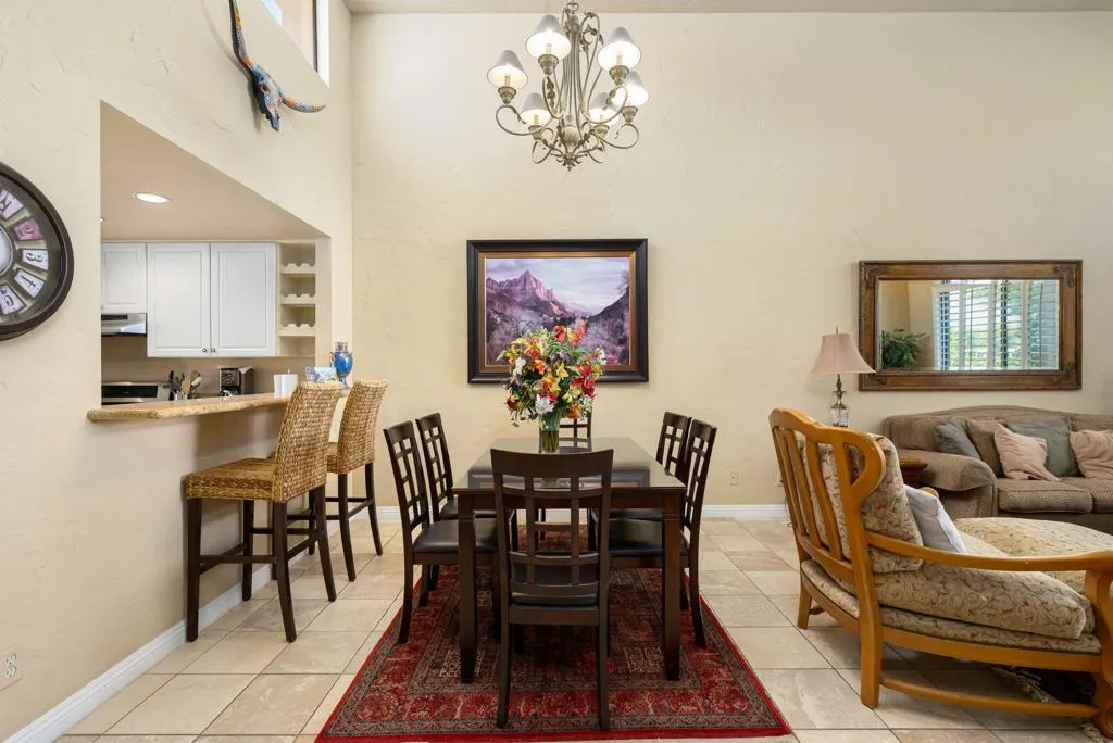 24-web-or-mls-MBOaktree_OPMG_0625_024