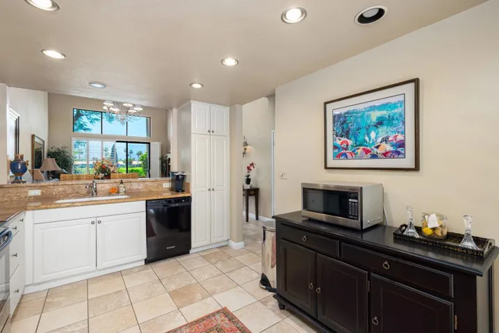 33-web-or-mls-MBOaktree_OPMG_0625_033