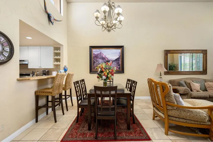 24-web-or-mls-MBOaktree_OPMG_0625_024