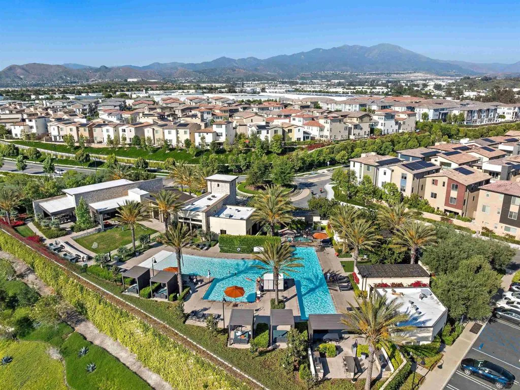 624 Pelion, Lake Forest, California 92630 home-pic-44