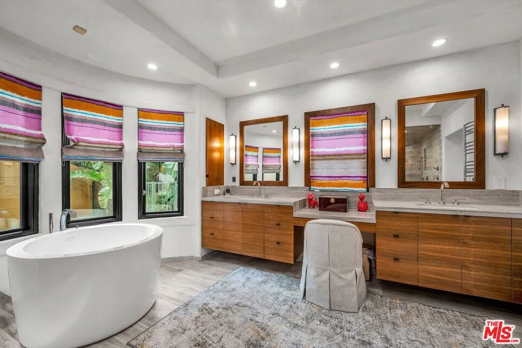 3110 Benedict Canyon Drive, Beverly Hills, California 90210 home-pic-28