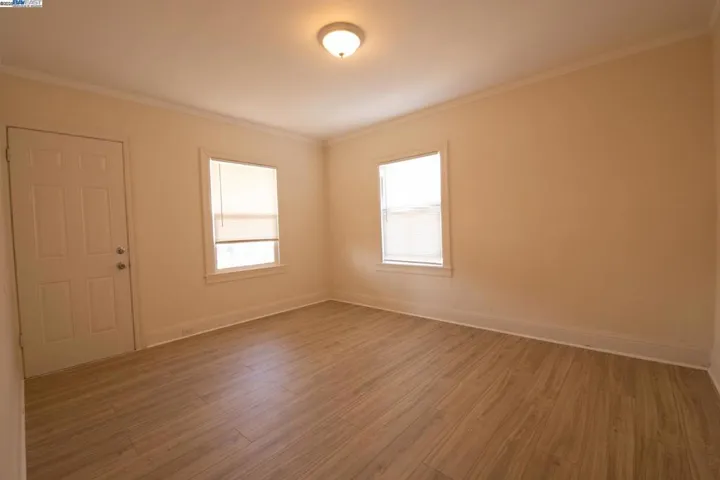 7800 Lockwood St, Oakland, California 94621
