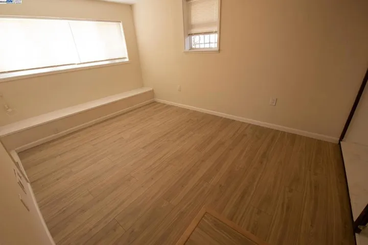 7800 Lockwood St, Oakland, California 94621
