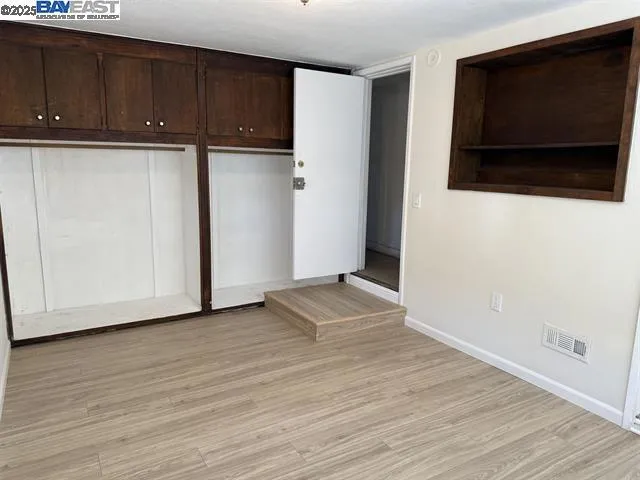 7800 Lockwood St, Oakland, California 94621