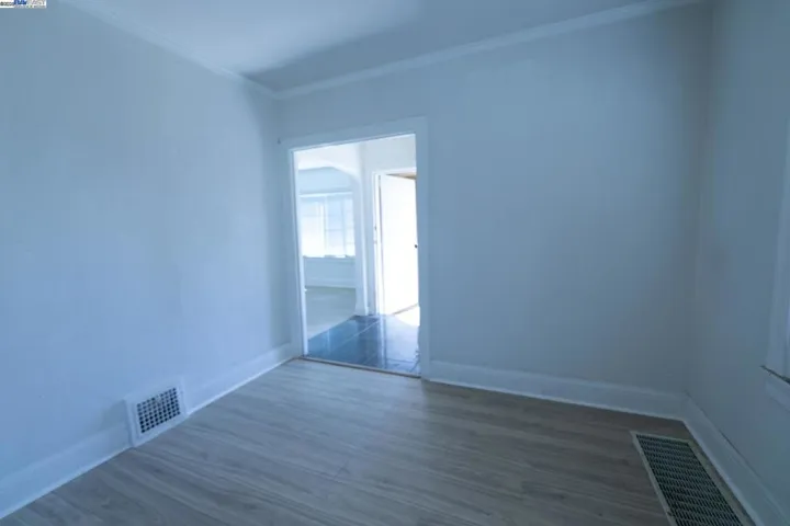 7800 Lockwood St, Oakland, California 94621