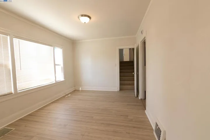 7800 Lockwood St, Oakland, California 94621