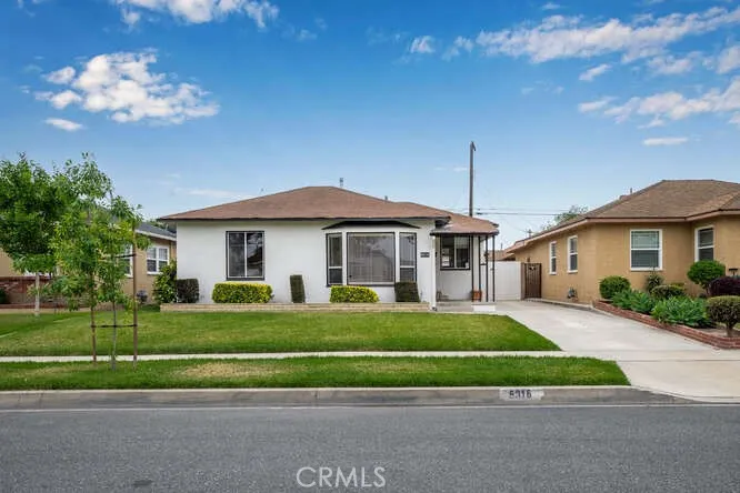 6016 Sugarwood Street, Lakewood, California 90713