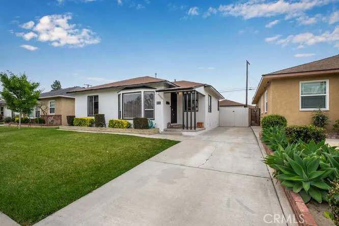 6016 Sugarwood Street, Lakewood, California 90713