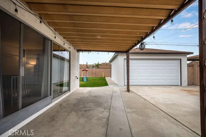 6016 Sugarwood Street, Lakewood, California 90713