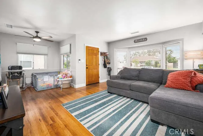 6016 Sugarwood Street, Lakewood, California 90713