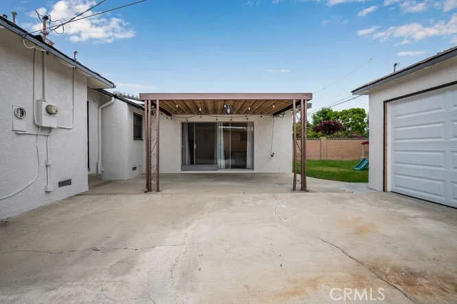 6016 Sugarwood Street, Lakewood, California 90713