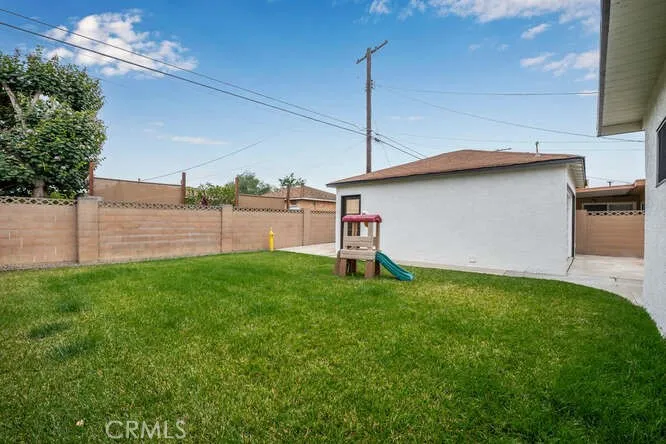 6016 Sugarwood Street, Lakewood, California 90713