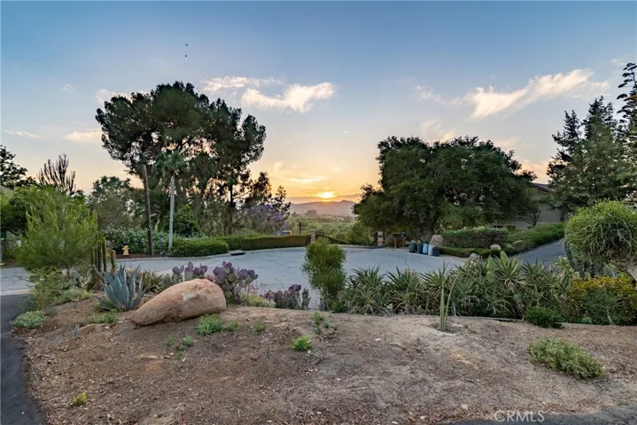 4899 Glenwood Drive, Riverside, California 92501