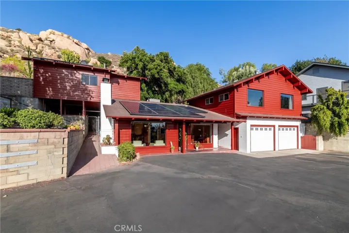 4899 Glenwood Drive, Riverside, California 92501