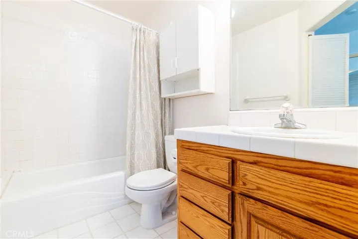 4899 Glenwood Drive, Riverside, California 92501