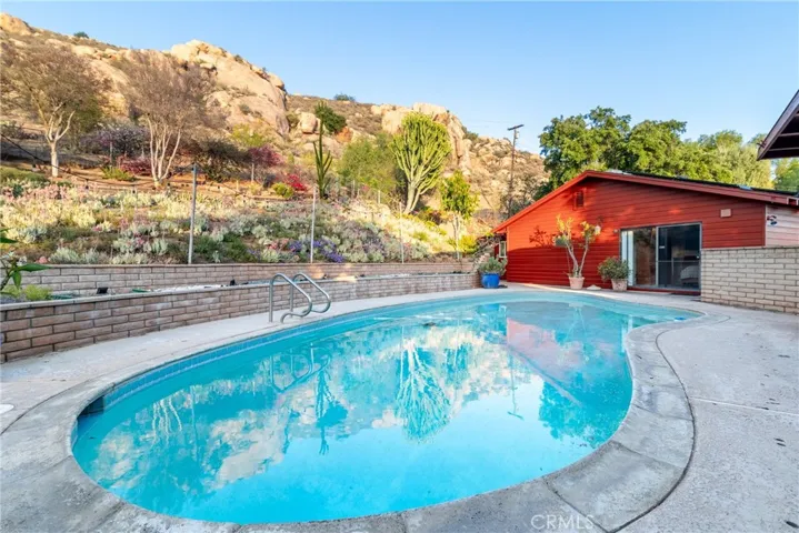 4899 Glenwood Drive, Riverside, California 92501