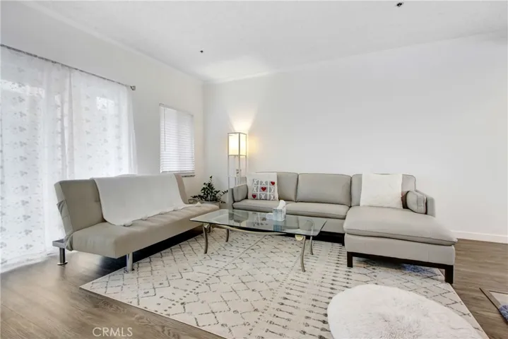 330 California Street F, Arcadia, California 91006