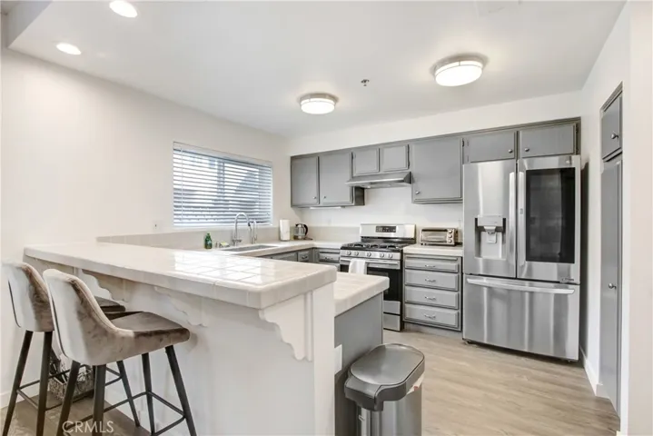 330 California Street F, Arcadia, California 91006