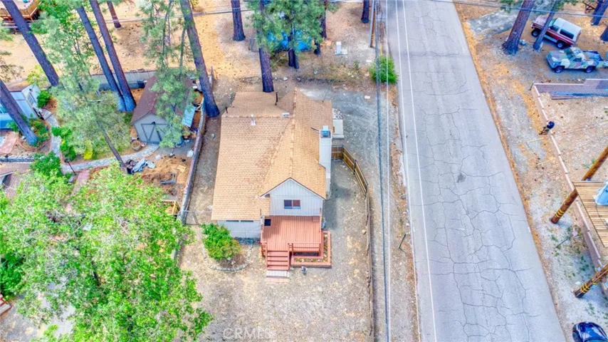 1131 Apple Avenue, Wrightwood, California 92397