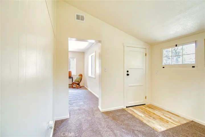 1131 Apple Avenue, Wrightwood, California 92397
