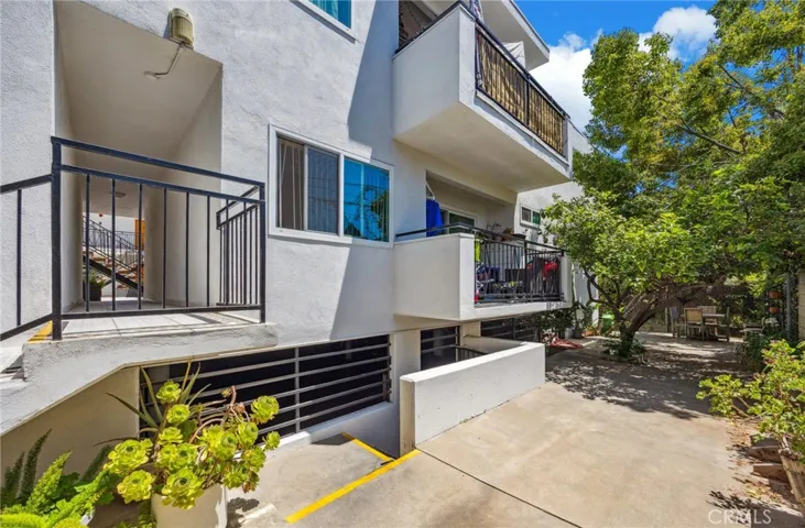 1545 Gordon Street, Los Angeles, California 90028