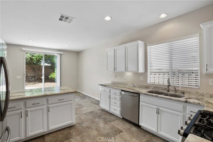 31713 Pompei Lane, Winchester, California 92596