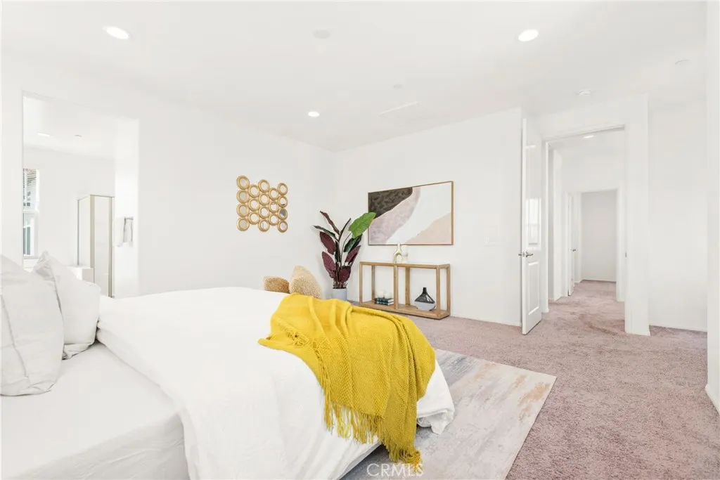 8254 Lily Drive, Rosemead, California 91770 home-pic-23