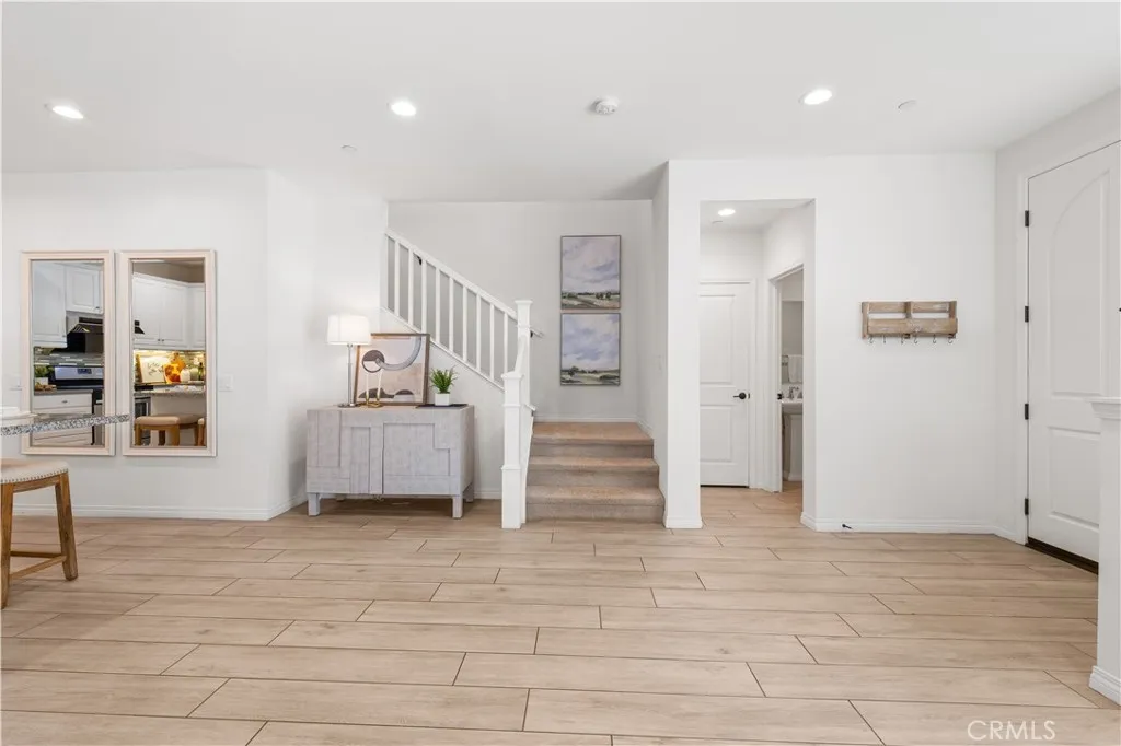 72 Parkwood, Irvine, California 92620 home-pic-6