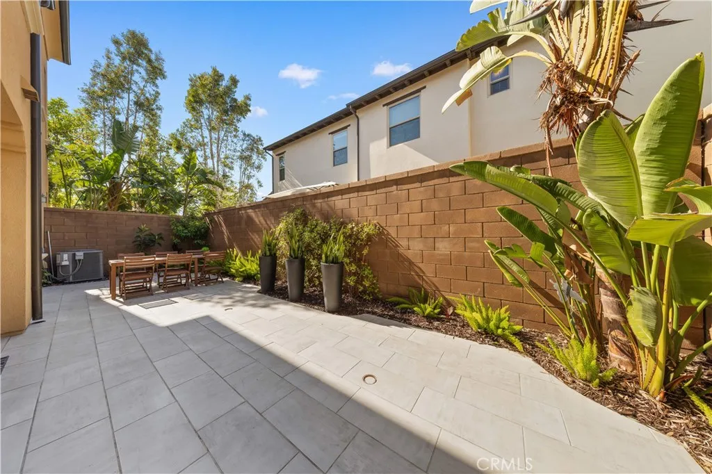 72 Parkwood, Irvine, California 92620 home-pic-32