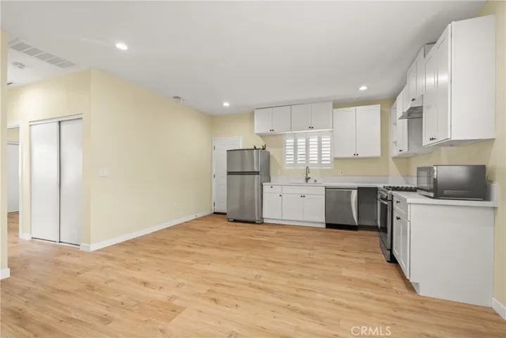 14571 Yucca Circle, Huntington Beach, California 92647