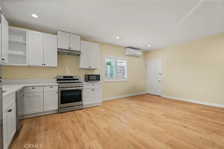 14571 Yucca Circle, Huntington Beach, California 92647