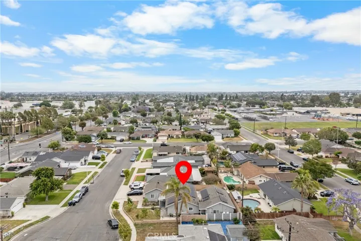 14571 Yucca Circle, Huntington Beach, California 92647