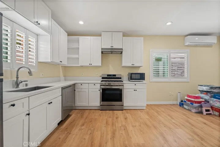 14571 Yucca Circle, Huntington Beach, California 92647