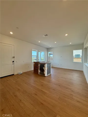 471 Flycatcher, Irvine, California 92618