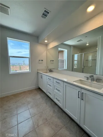 471 Flycatcher, Irvine, California 92618