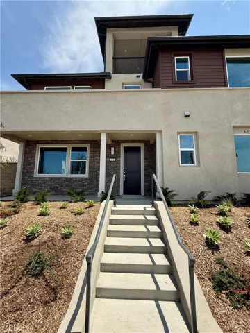 471 Flycatcher, Irvine, California 92618