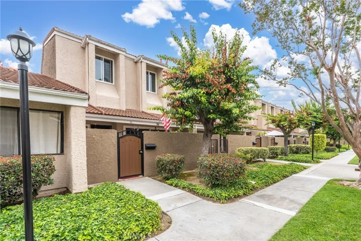 46 Lincoln Court, Buena Park, California 90620
