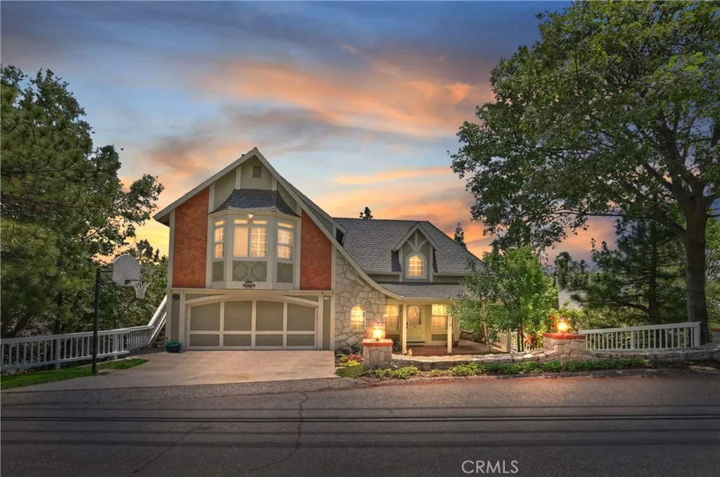 27781 St Bernard Lane, Lake Arrowhead, California 92352 home-pic-1