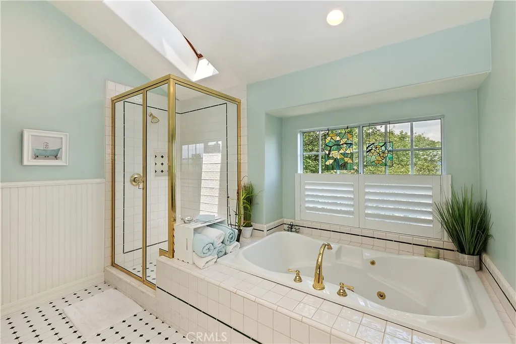 27781 St Bernard Lane, Lake Arrowhead, California 92352 home-pic-18