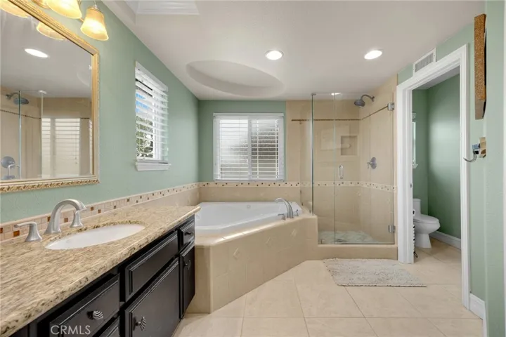 Primary bath