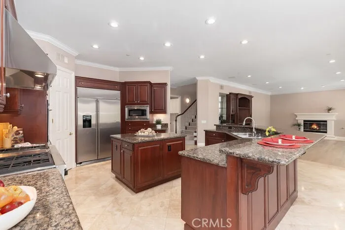 Kitchen connected with family room