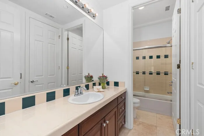 bathroom 1 for bedroom 1