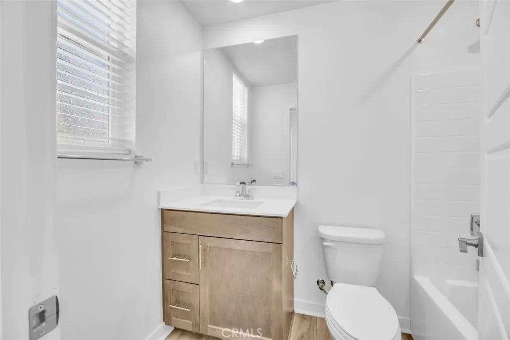 332 Gelding Way, Rancho Mission Viejo, California 92694 home-pic-16