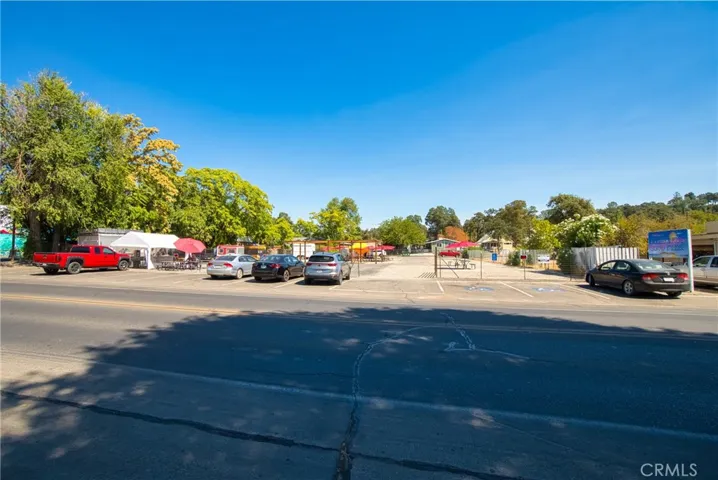 14530 Lakeshore Drive, Clearlake, California 95422