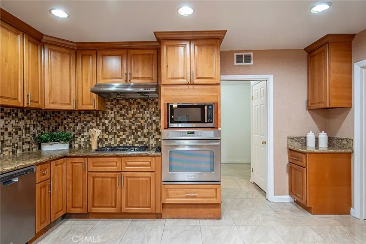15221 Glenn Hill Drive, Hacienda Heights, California 91745