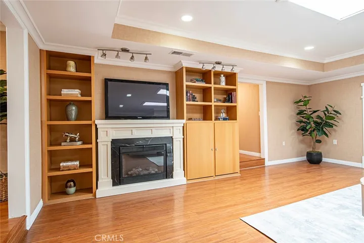 15221 Glenn Hill Drive, Hacienda Heights, California 91745